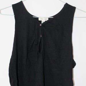 Black cropped top with cut-out